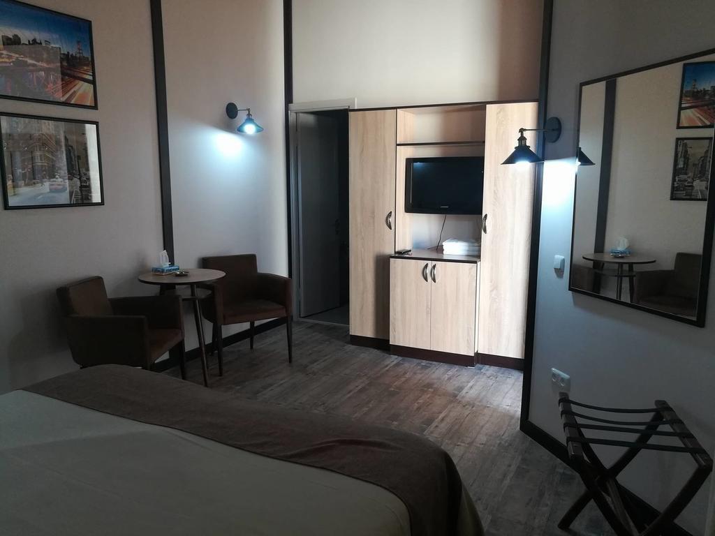 Armenian Village Park Hotel&Water Park Jerevan Buitenkant foto